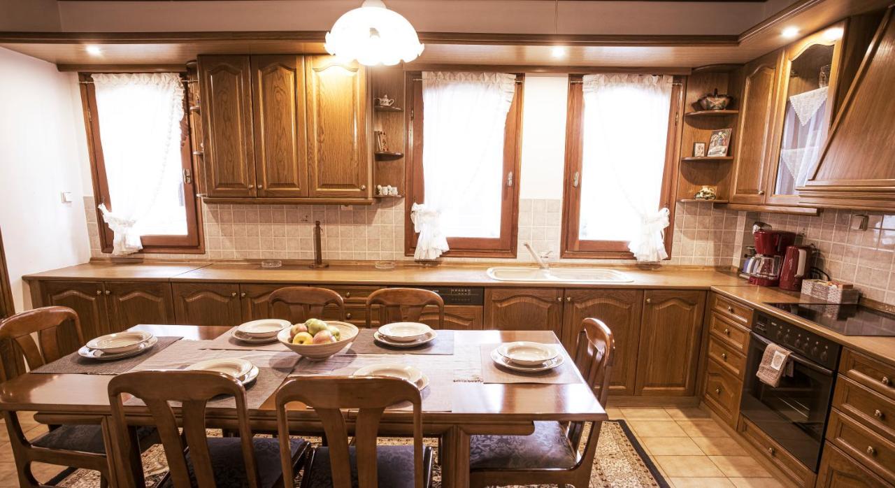 Georgia'S Guesthouse Kastoria Exteriér fotografie