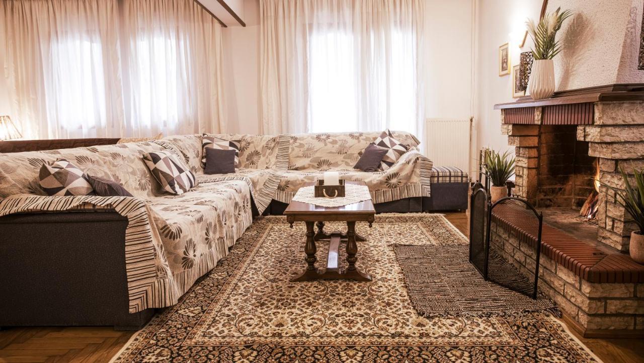Georgia'S Guesthouse Kastoria Exteriér fotografie